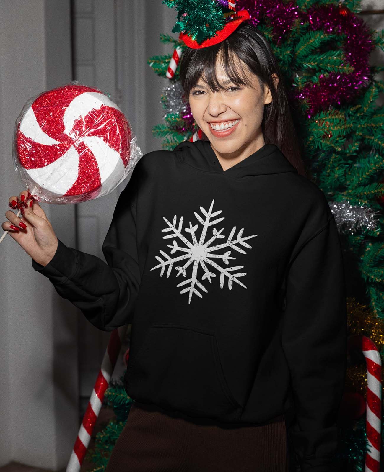 Tstars Holiday Snowflake Hoodie for Women - Festive Christmas Pullover Sweatshirt for Teen Girls & Winter Outfits